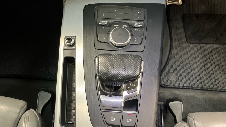 Audi Q5 2.0 TDI Quattro S Line 5dr S Tronic Diesel Estate